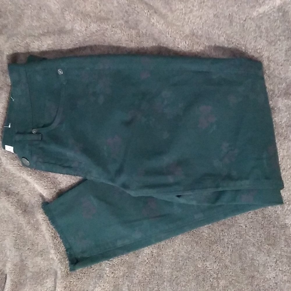 LOFT forest green subtle floral fringe hem five pocket jeans